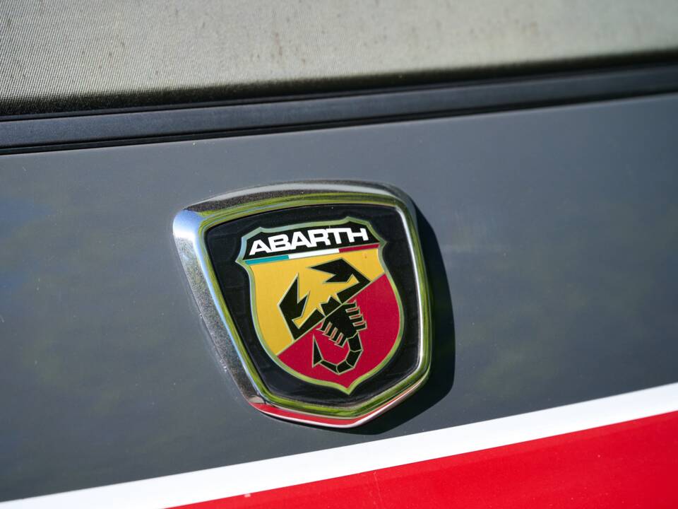 Bild 26/50 von Abarth 595 C Competizione (2014)