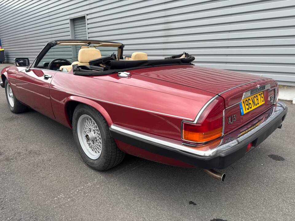 Image 28/64 of Jaguar XJ-S Convertible (1989)