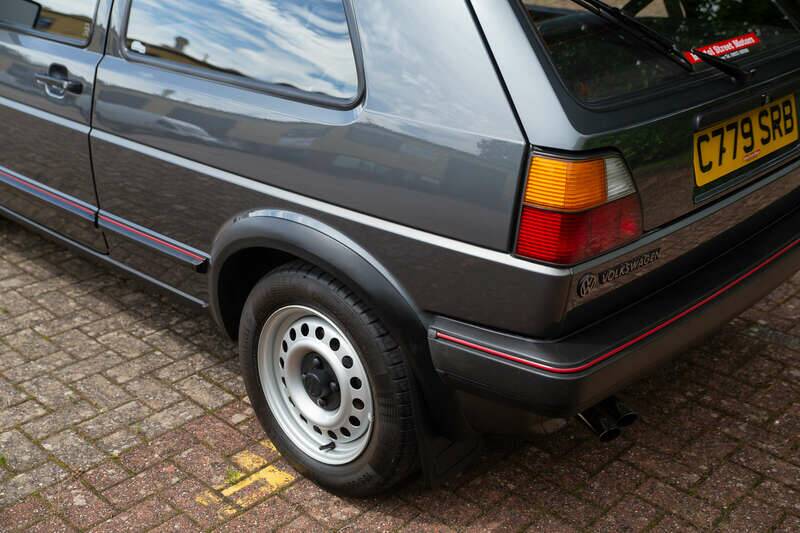 Bild 27/50 von Volkswagen Golf II GTi 1.8 (1986)