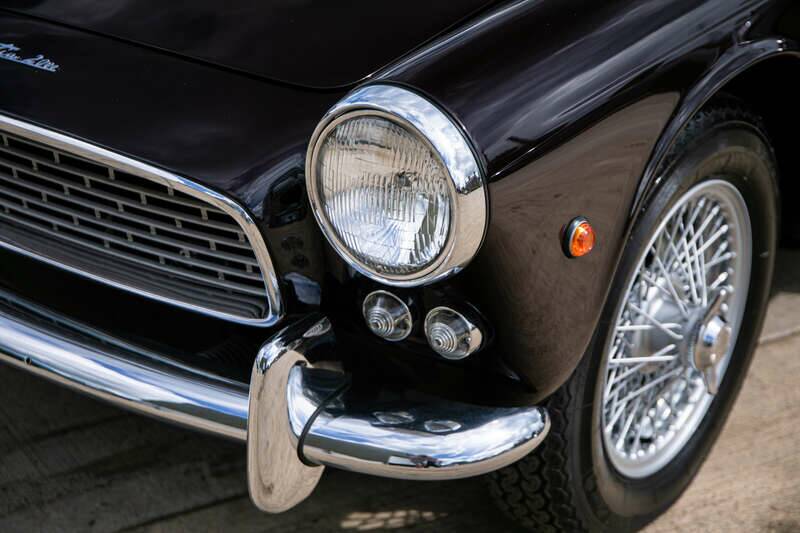 Image 10/31 of Triumph Italia 2000 (1960)