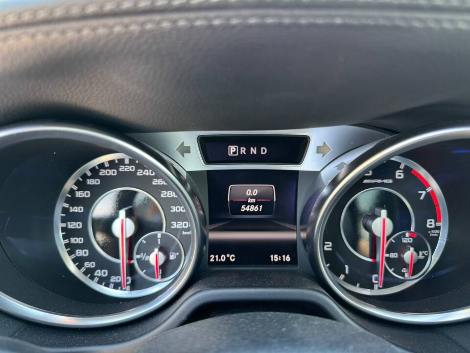 Bild 13/14 von Mercedes-Benz SL 63 AMG (2013)