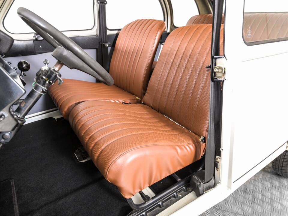 Bild 18/60 von Citroën 2 CV 6 Club (1989)