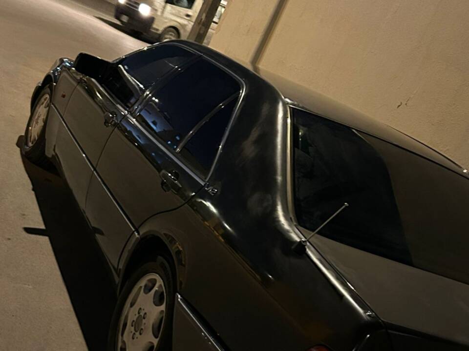 Image 70/80 de Mercedes-Benz 600 SEL (1993)