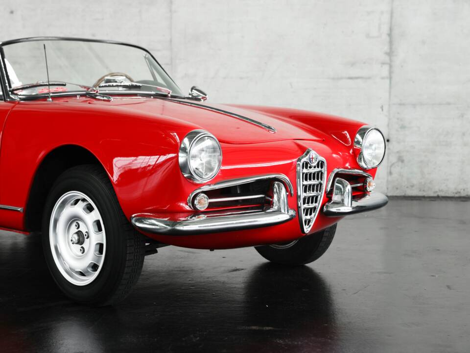Image 16/50 of Alfa Romeo Giulietta Spider (1962)