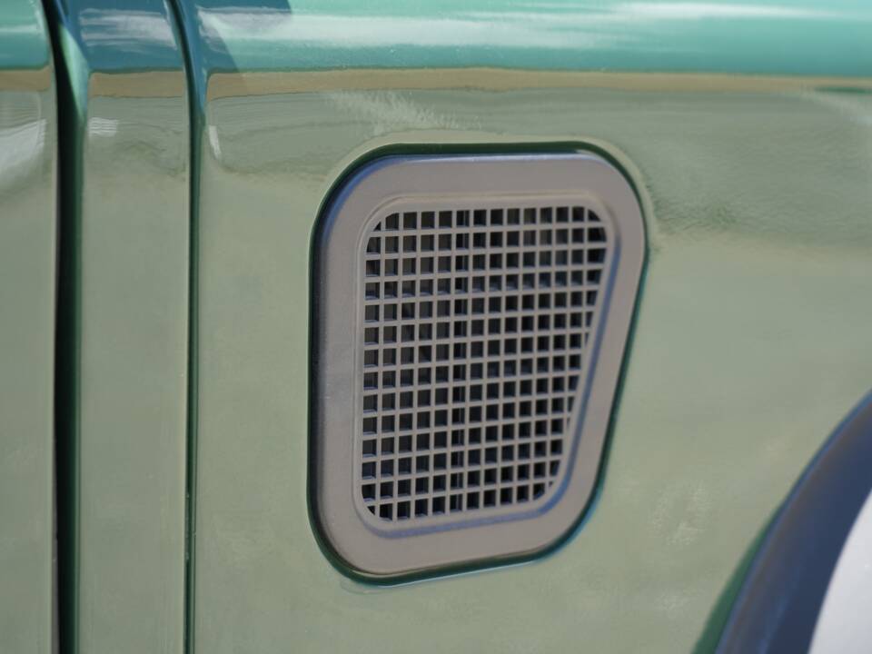 Image 15/64 of Land Rover Defender 90 Td5 (1999)