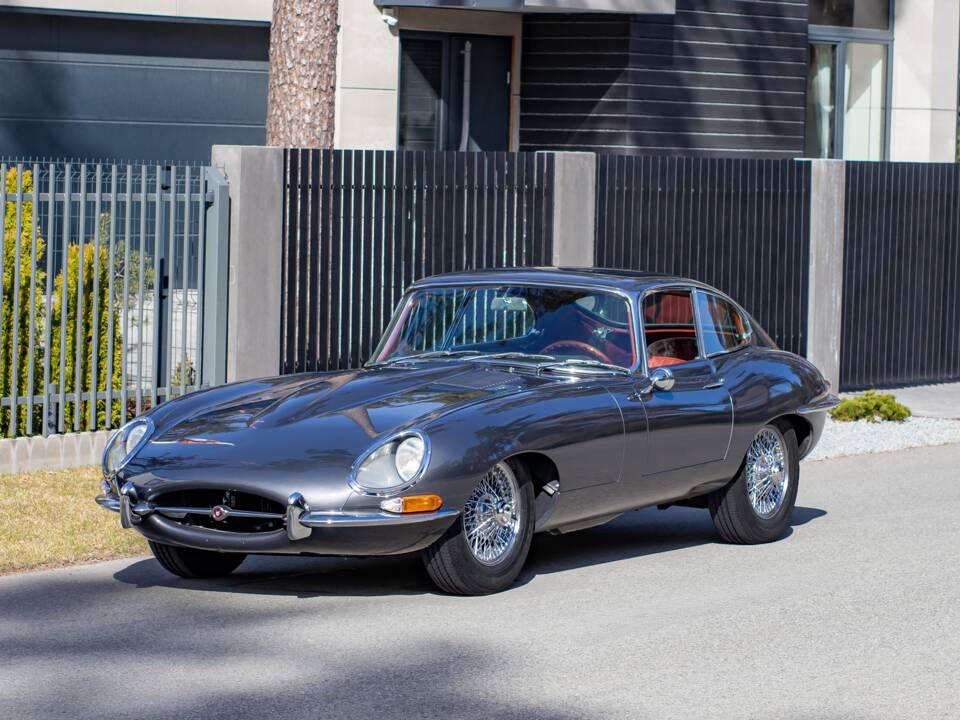 Bild 1/99 von Jaguar E-Type 4.2 (1966)