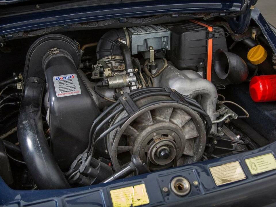 Bild 35/36 von Porsche 911 Carrera 3.2 (1987)