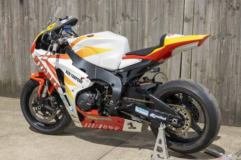 Bild 25/31 von Honda CBR 1000 RR Fireblade (2008)