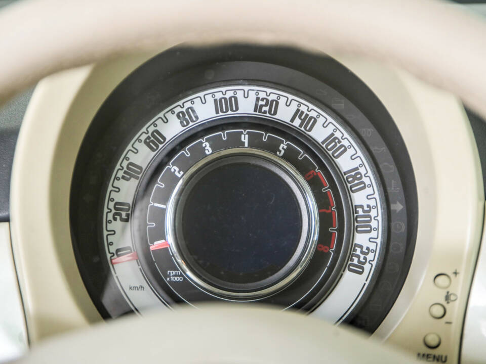 Immagine 24/48 di FIAT 500 (2009)