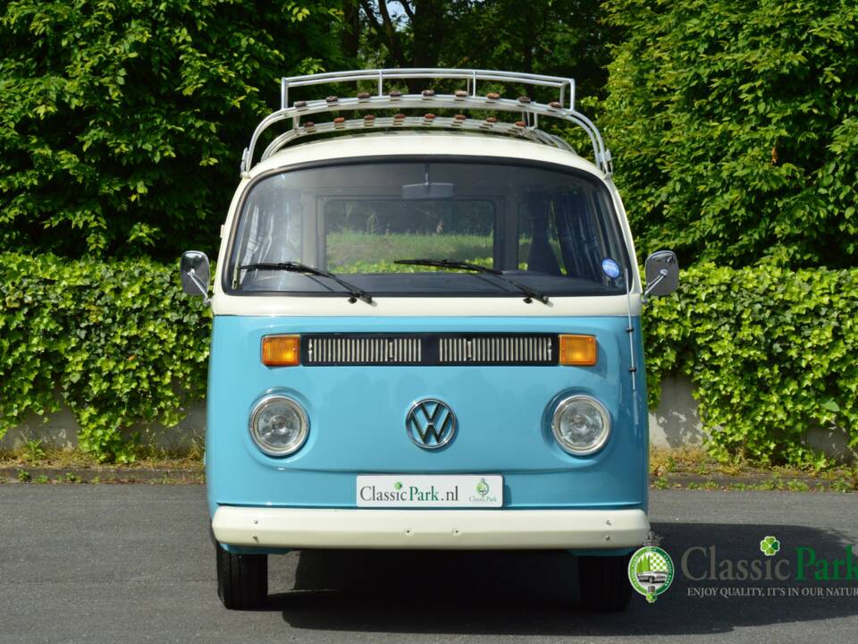 Bild 8/50 von Volkswagen T2b Camper (1976)