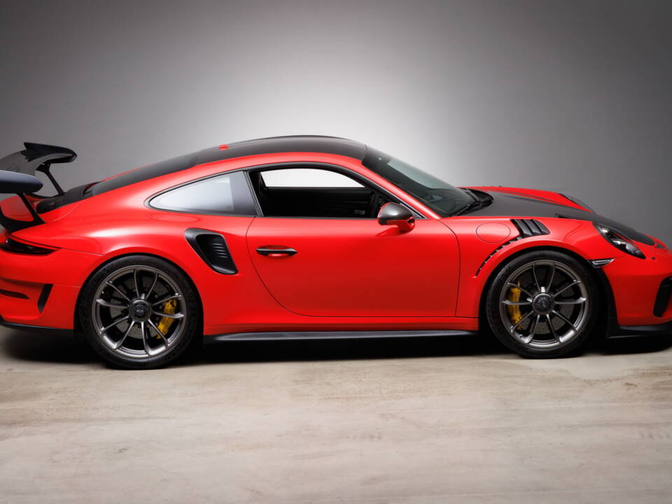 Image 4/41 de Porsche 911 GT3 RS Weissach (2019)