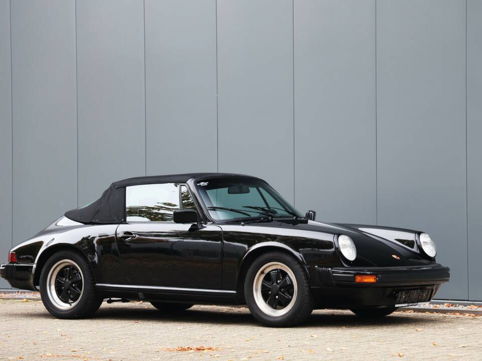 Afbeelding 10/44 van Porsche 911 SC 3.0 (1983)