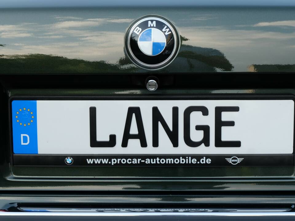 Immagine 33/48 di BMW 325i (1986)