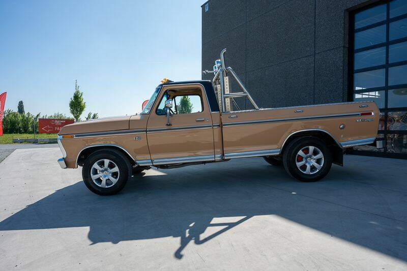 Bild 2/15 von Ford F-150 Ranger (1976)