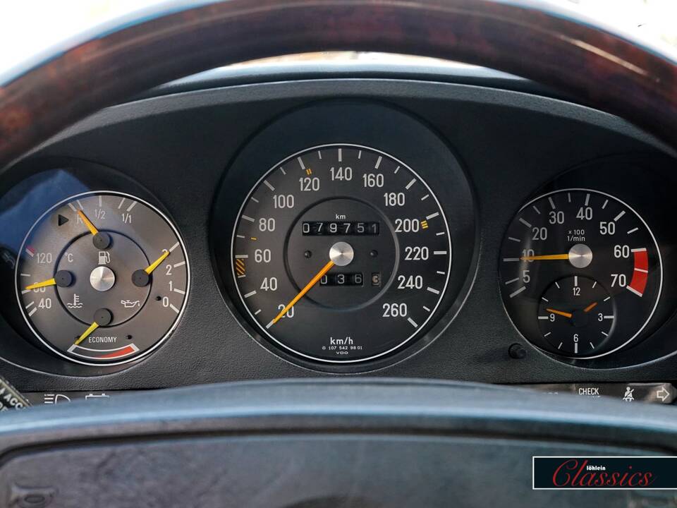 Image 6/10 de Mercedes-Benz 560 SL (1987)