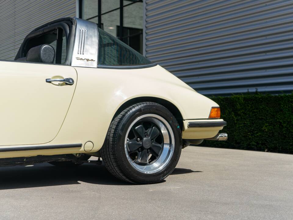 Imagen 6/41 de Porsche 911 Carrera 2.7 (1975)
