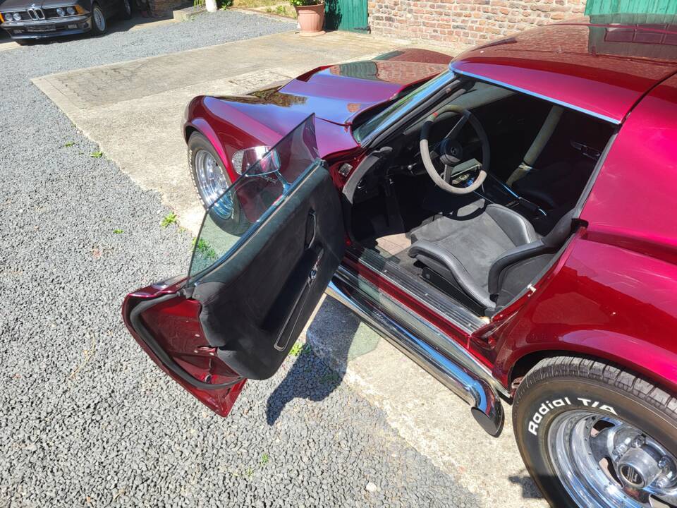 Bild 18/25 von Chevrolet Corvette Stingray (1975)