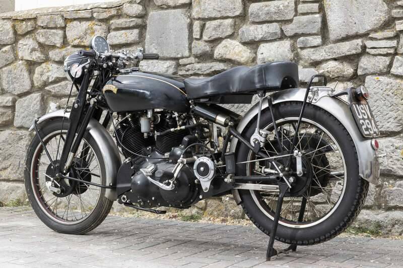 Bild 35/44 von Vincent Black Shadow C (1952)