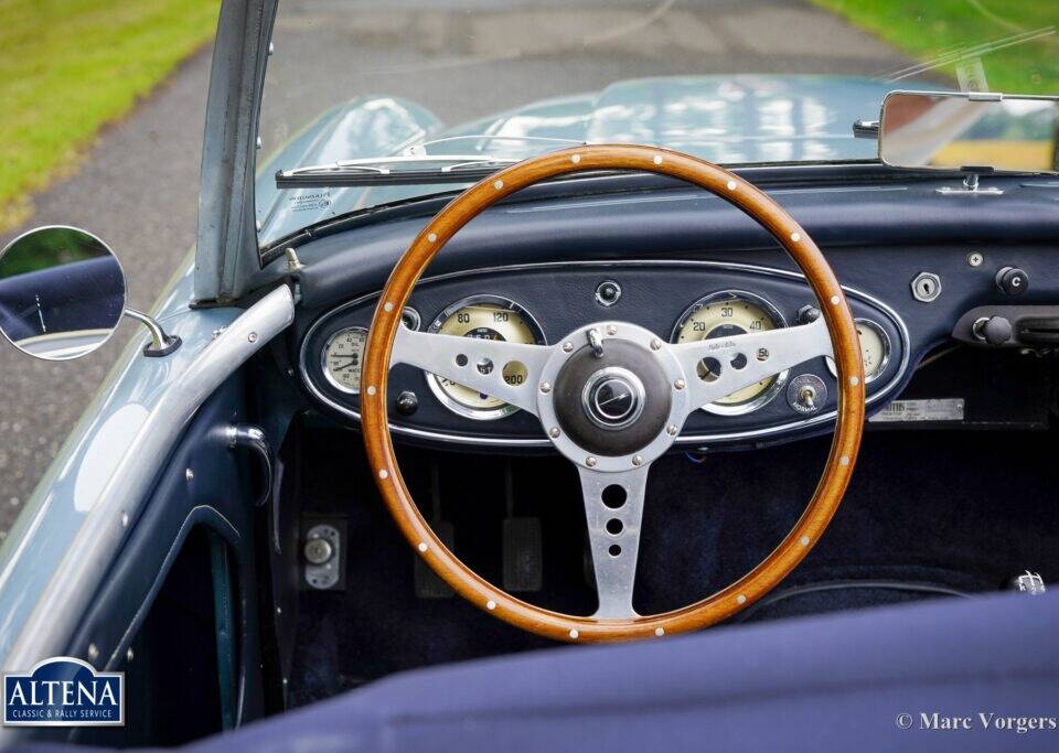 Immagine 31/44 di Austin-Healey 3000 Mk II (BN7) (1962)