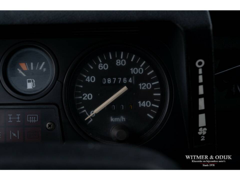 Image 16/27 of Land Rover Defender 90 (1998)