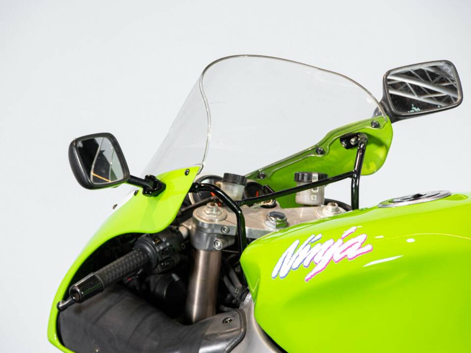 Image 18/50 de Kawasaki DUMMY (1996)