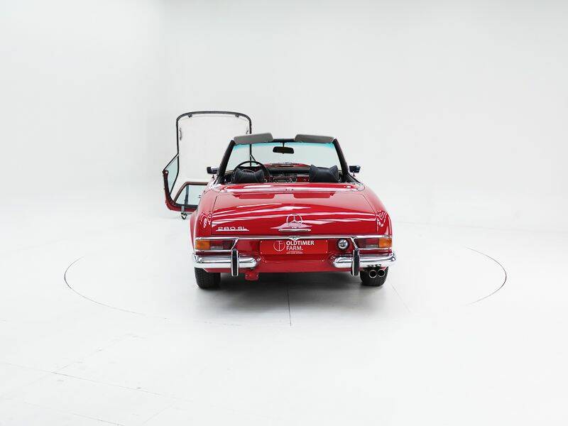 Image 4/15 of Mercedes-Benz 280 SL (1970)