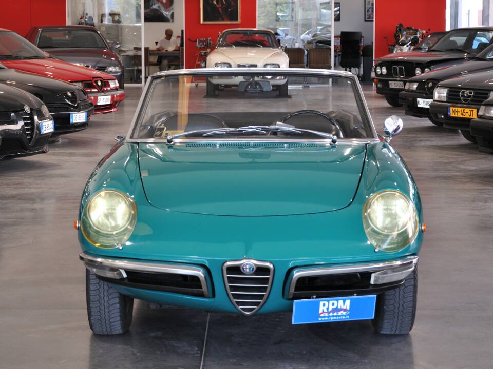 Afbeelding 12/30 van Alfa Romeo 1300 Spider Junior (1969)