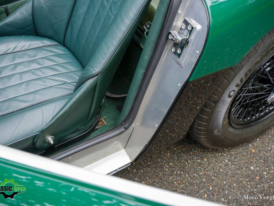 Image 8/59 of Austin-Healey 100&#x2F;6 (BN6) (1958)