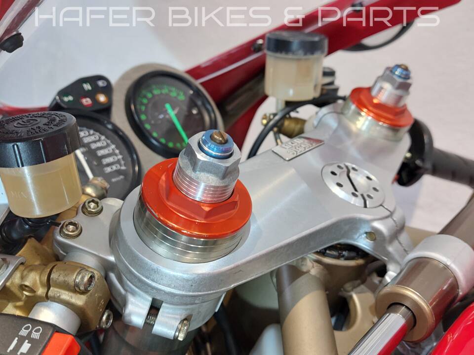 Bild 28/42 von Ducati 916 SPS (1997)