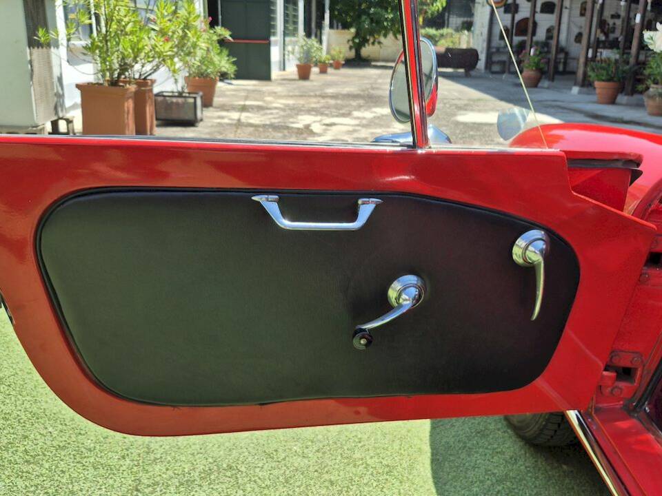 Image 22/71 of Alfa Romeo Giulietta Spider (1961)