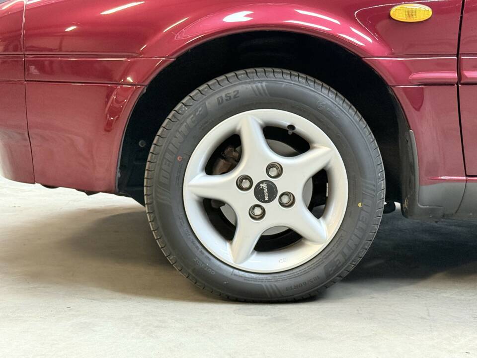 Image 34/50 of Nissan 100 NX (1994)