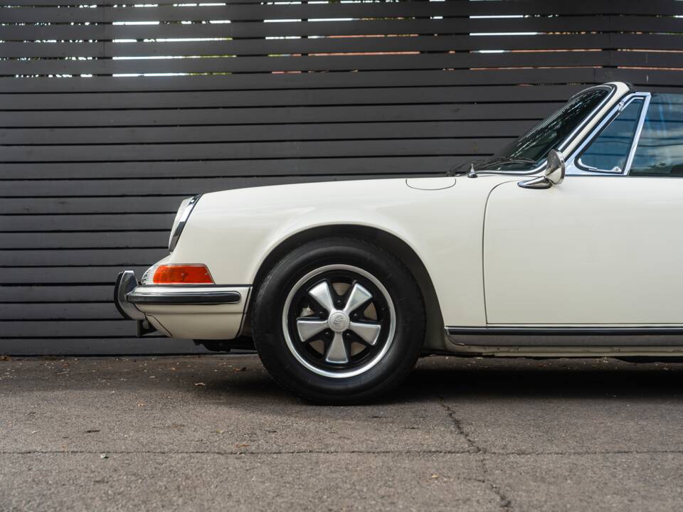 Afbeelding 4/60 van Porsche 911 2.2 T (1971)