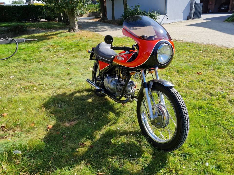 Afbeelding 3/33 van Aermacchi Harley-Davidson DUMMY (1973)