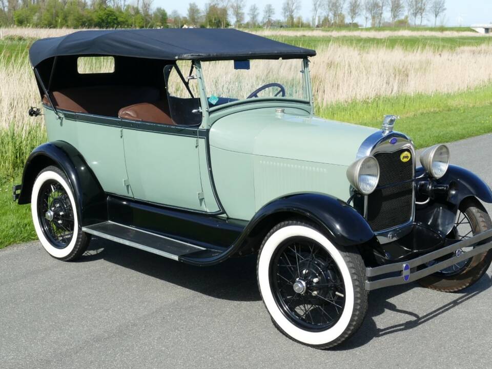 Image 8/16 of Ford Modell A Phaeton (1928)