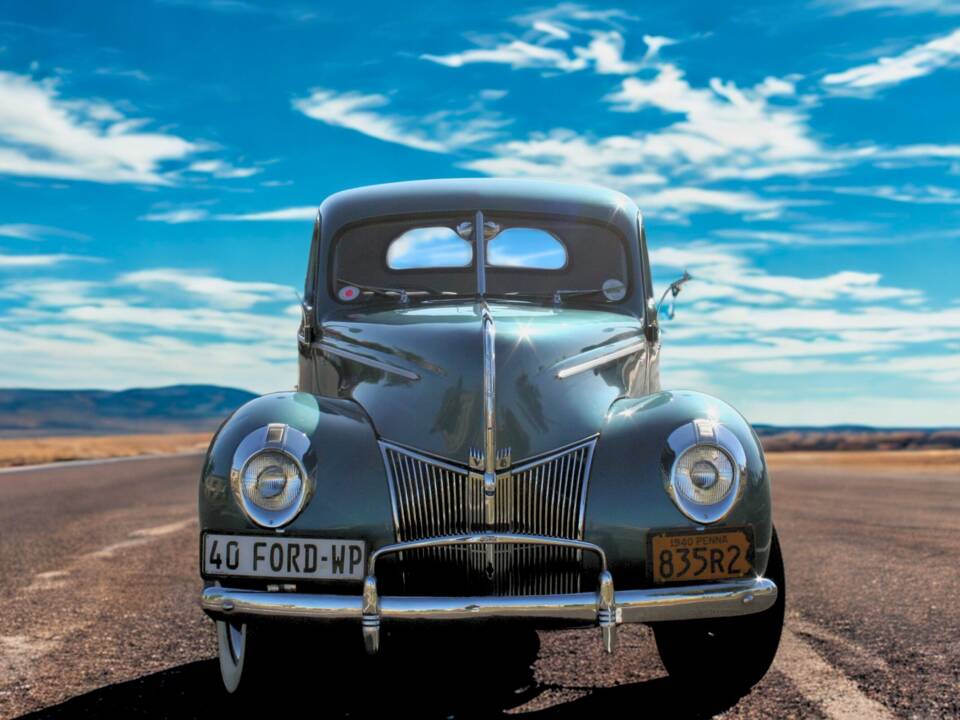 Afbeelding 3/8 van Ford Deluxe (1940)