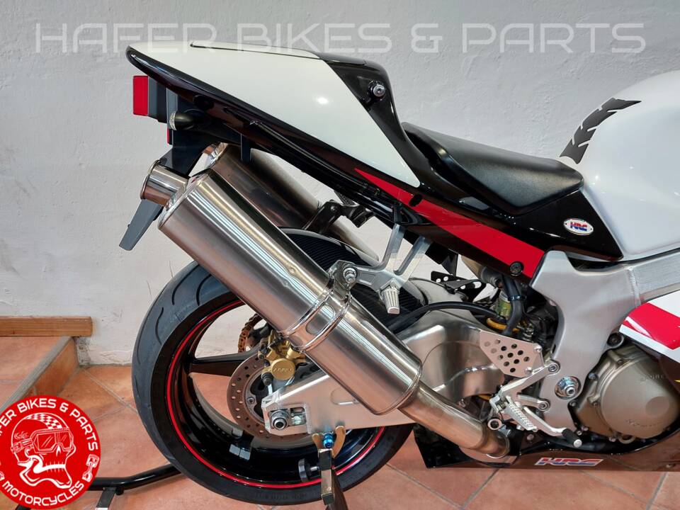 Imagen 24/41 de Honda DUMMY (2004)