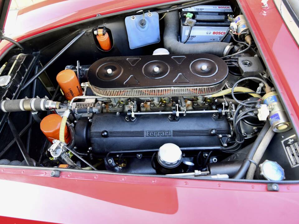 Bild 32/50 von Ferrari 250 GTE (1962)