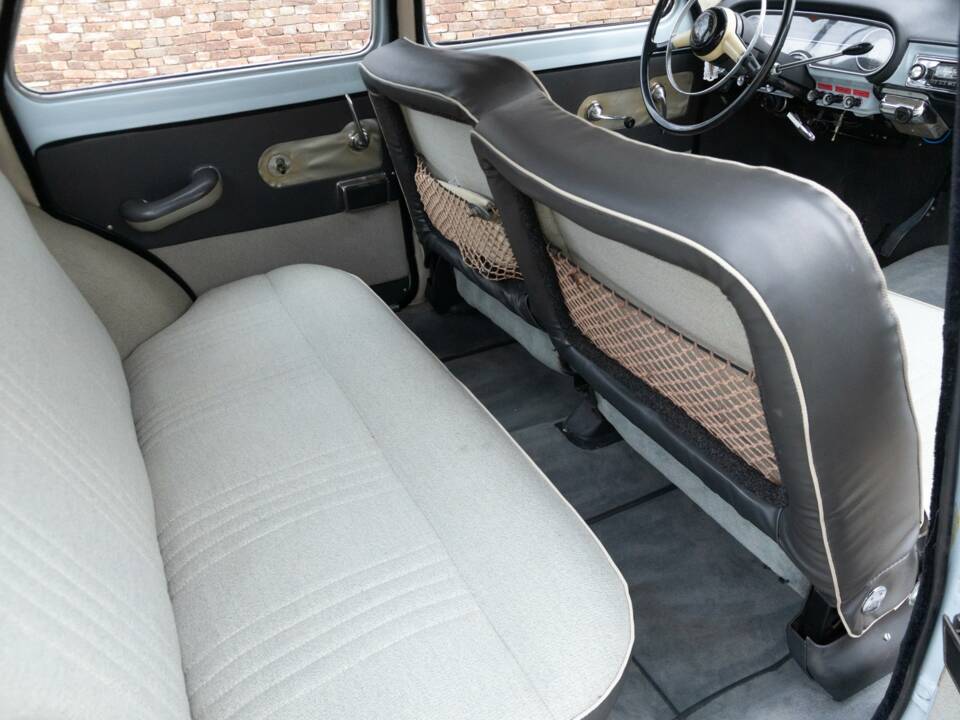 Image 13/48 of Alfa Romeo Giulietta TI (1964)