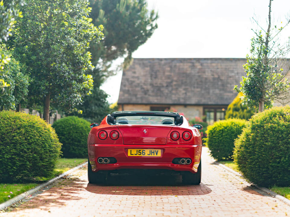 Image 8/30 of Ferrari 575 Superamerica F1 (2006)