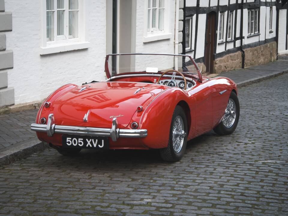 Image 4/19 of Austin-Healey 100&#x2F;4 (BN1) (1955)