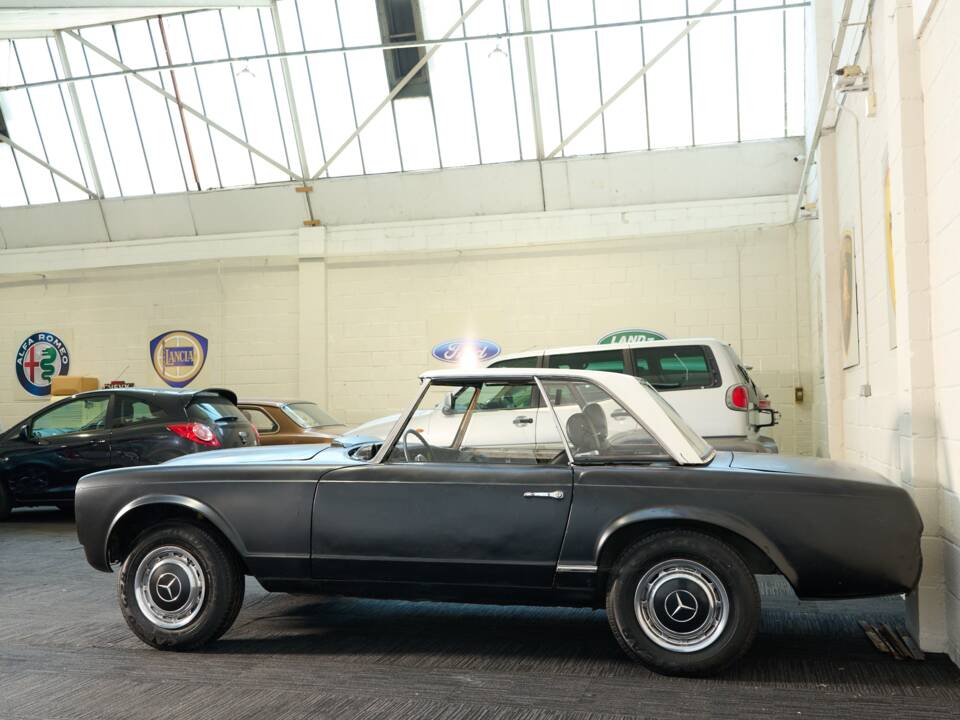 Image 33/47 de Mercedes-Benz 250 SL (1967)