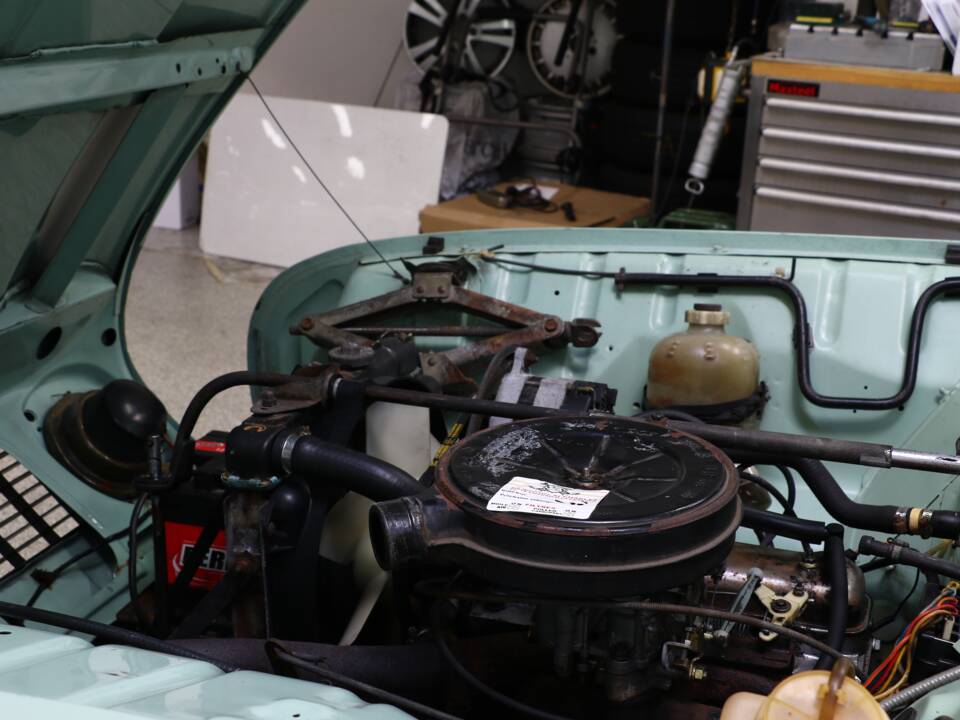 Image 31/33 de Renault R 4 TL (1981)