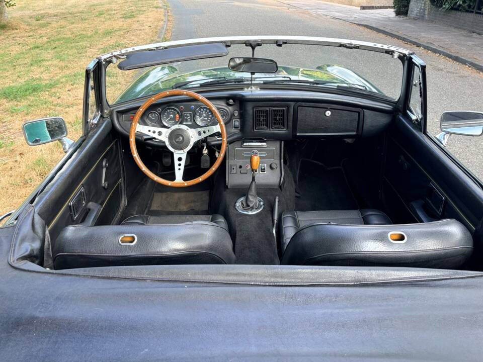 Afbeelding 19/22 van MG MGB (1976)