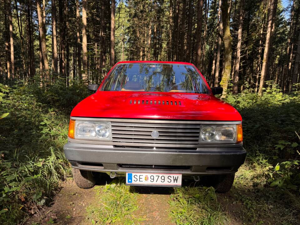 Bild 11/53 von Rayton Fissore Magnum 4x4 - 2.4 TD (1988)