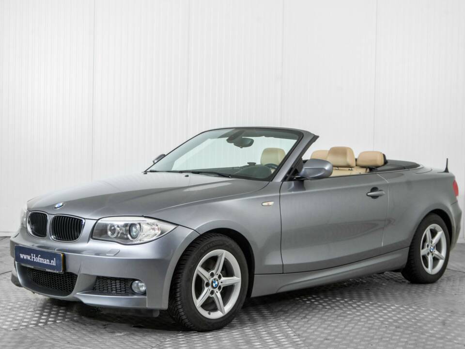 Immagine 1/50 di BMW 120i (2012)