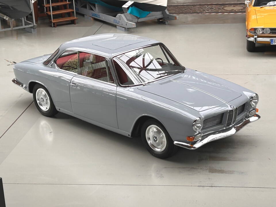 Image 9/34 of BMW 3200 CS (1965)