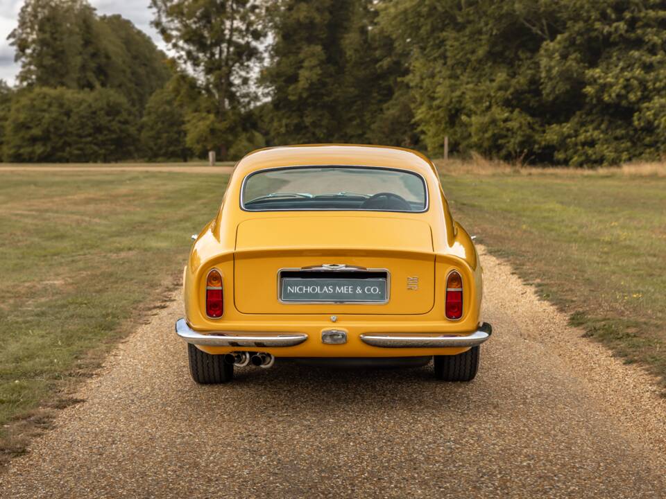 Bild 19/62 von Aston Martin DB 6 Mk II (1970)