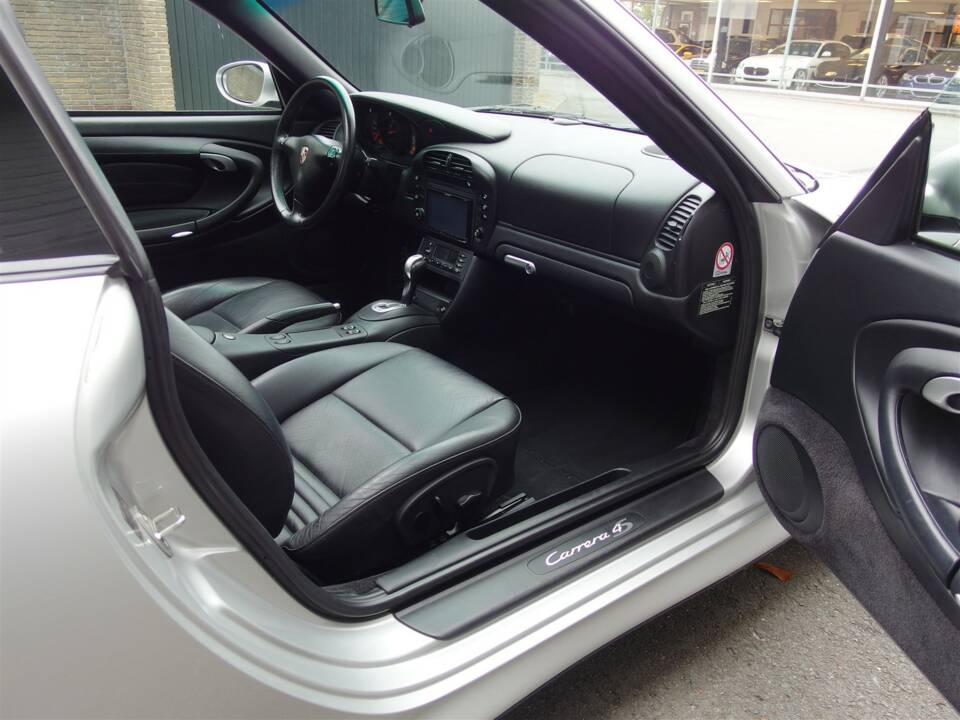 Bild 69/100 von Porsche 911 Carrera 4S (2002)