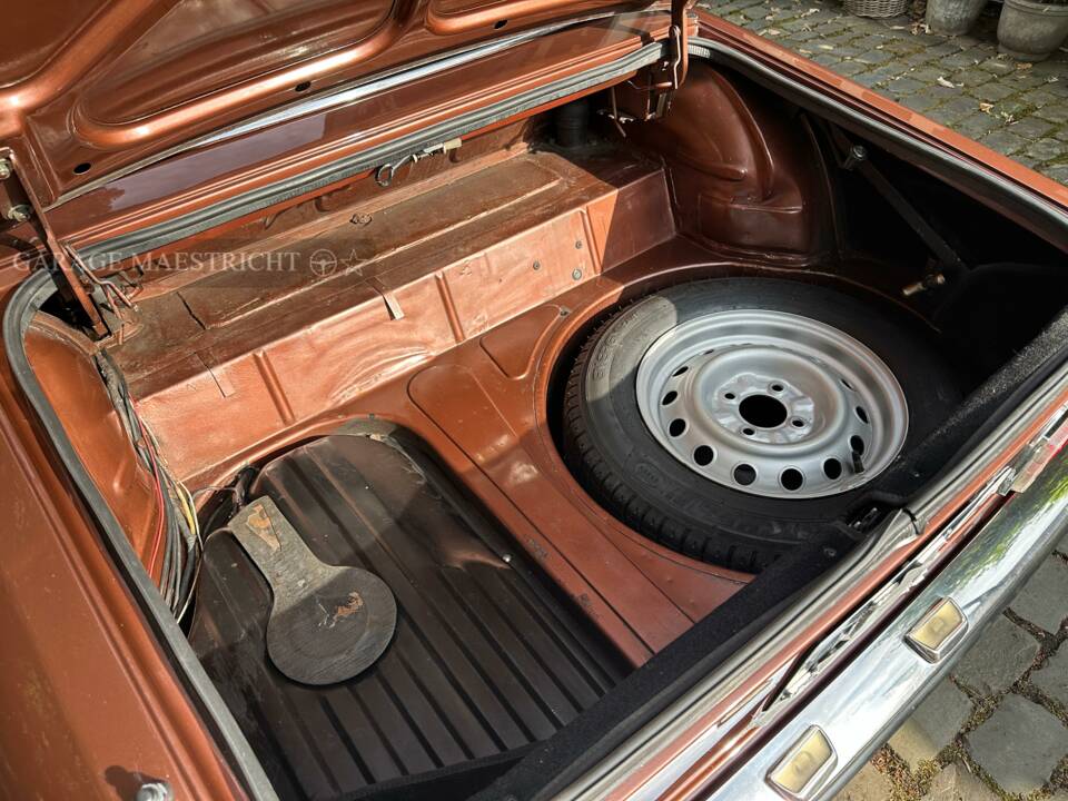 Image 82/100 of Alfa Romeo 2000 Spider Veloce (1980)