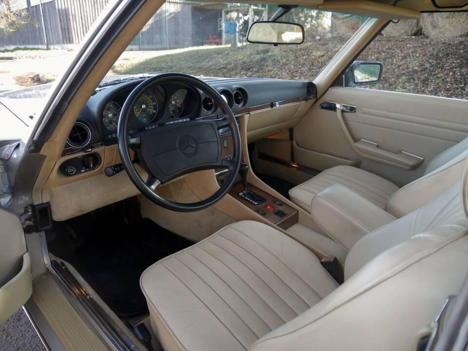 Bild 26/30 von Mercedes-Benz 560 SL (1989)